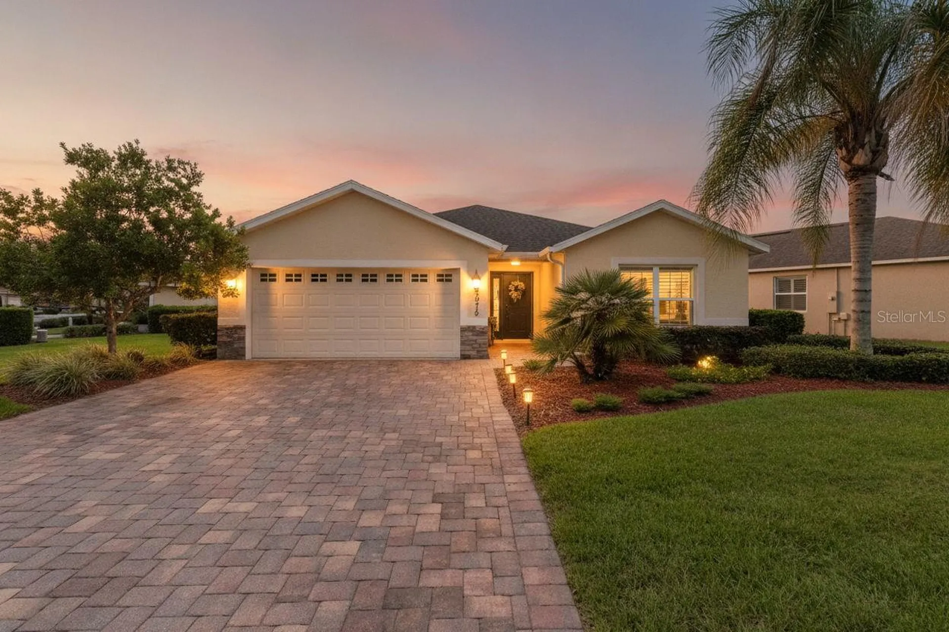 5075 Neptune Circle Oxford FL 34484