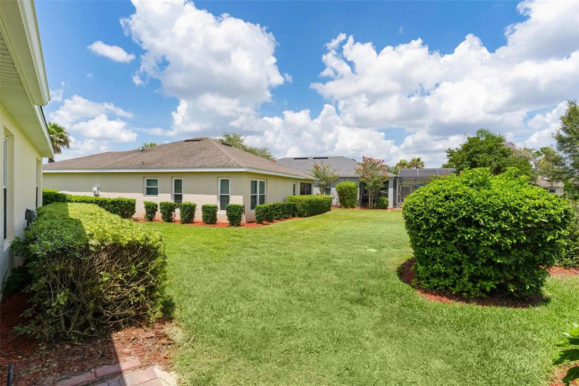 5075 Neptune Circle Oxford FL 34484