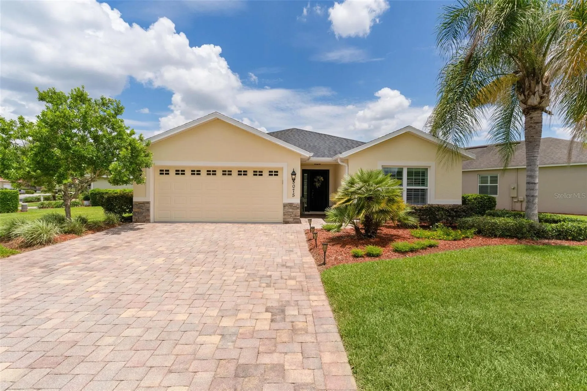 5075 Neptune Circle Oxford FL 34484