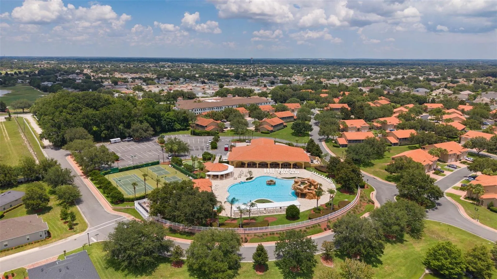 5075 Neptune Circle Oxford FL 34484