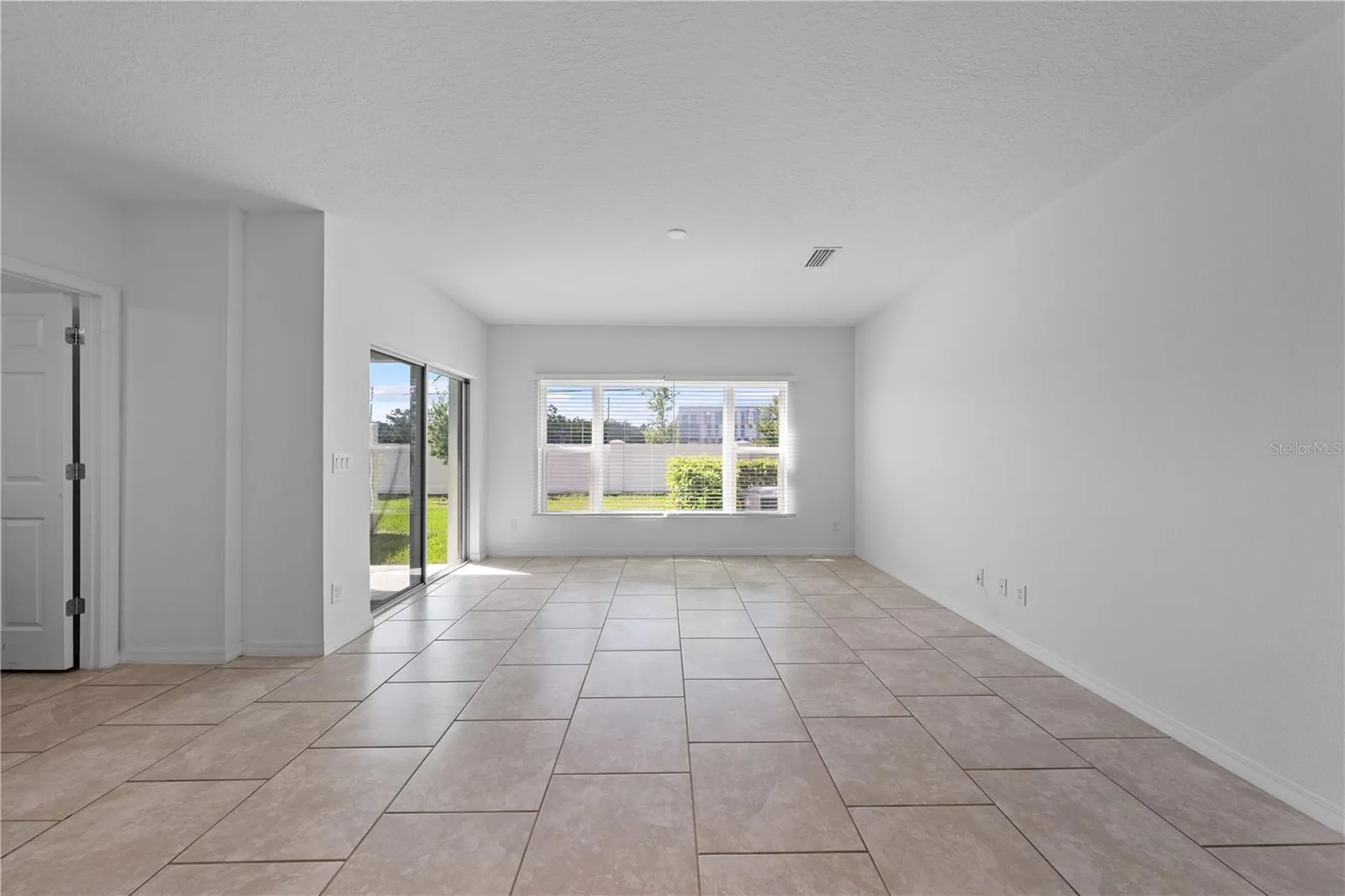 1259 Wispy Cypress Drive Kissimmee FL 34746