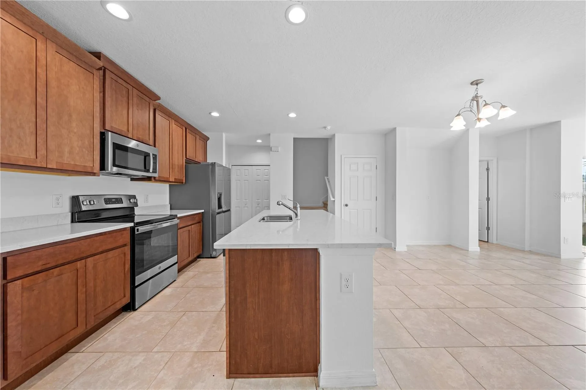 1259 Wispy Cypress Drive Kissimmee FL 34746