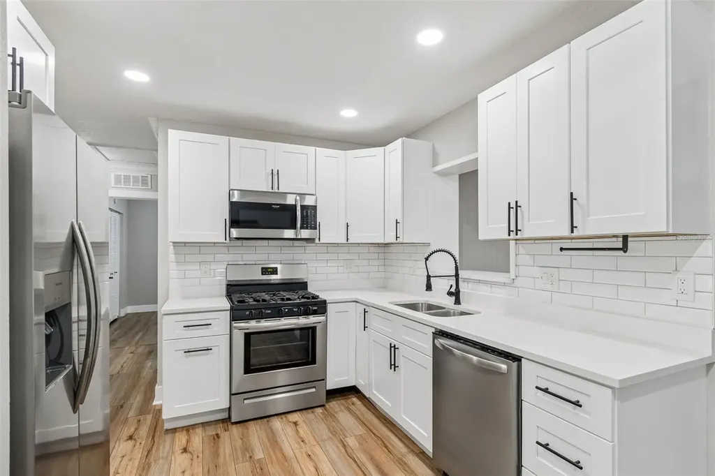 1555 Magnolia Drive Clearwater FL 33756