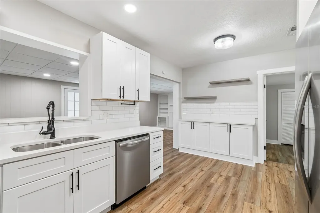 1555 Magnolia Drive Clearwater FL 33756