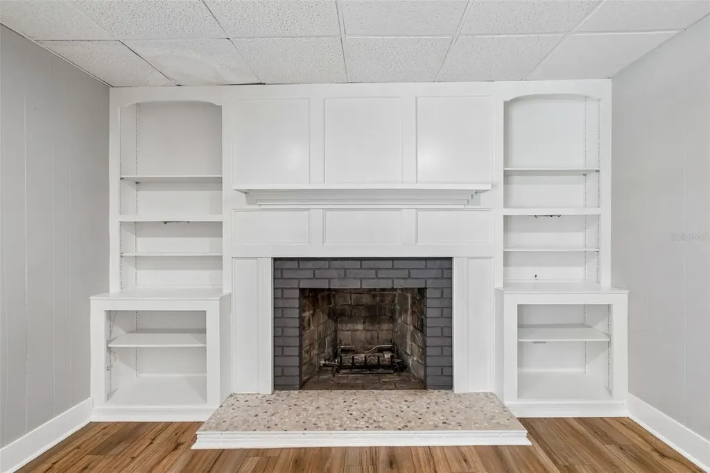 1555 Magnolia Drive Clearwater FL 33756