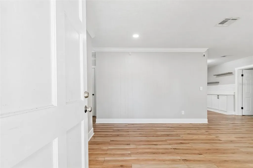 1555 Magnolia Drive Clearwater FL 33756