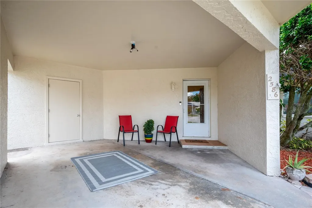 2586 Forest Run Court Clearwater FL 33761