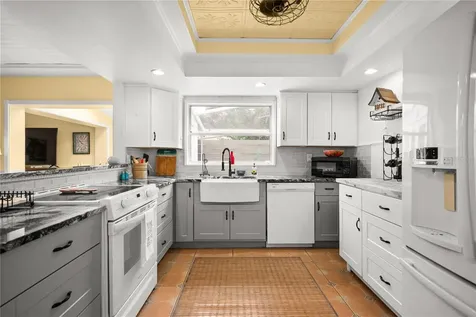 2586 Forest Run Court Clearwater FL 33761