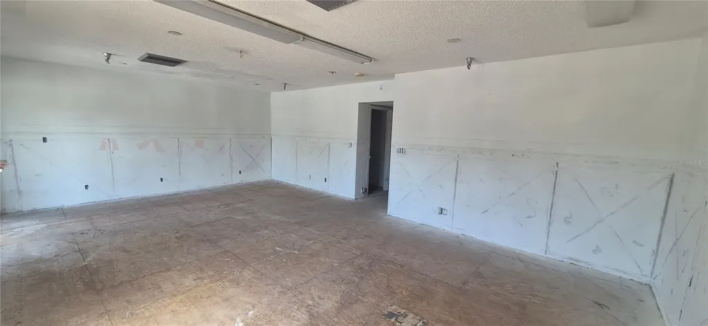 7789 131st Street N Seminole FL 33776