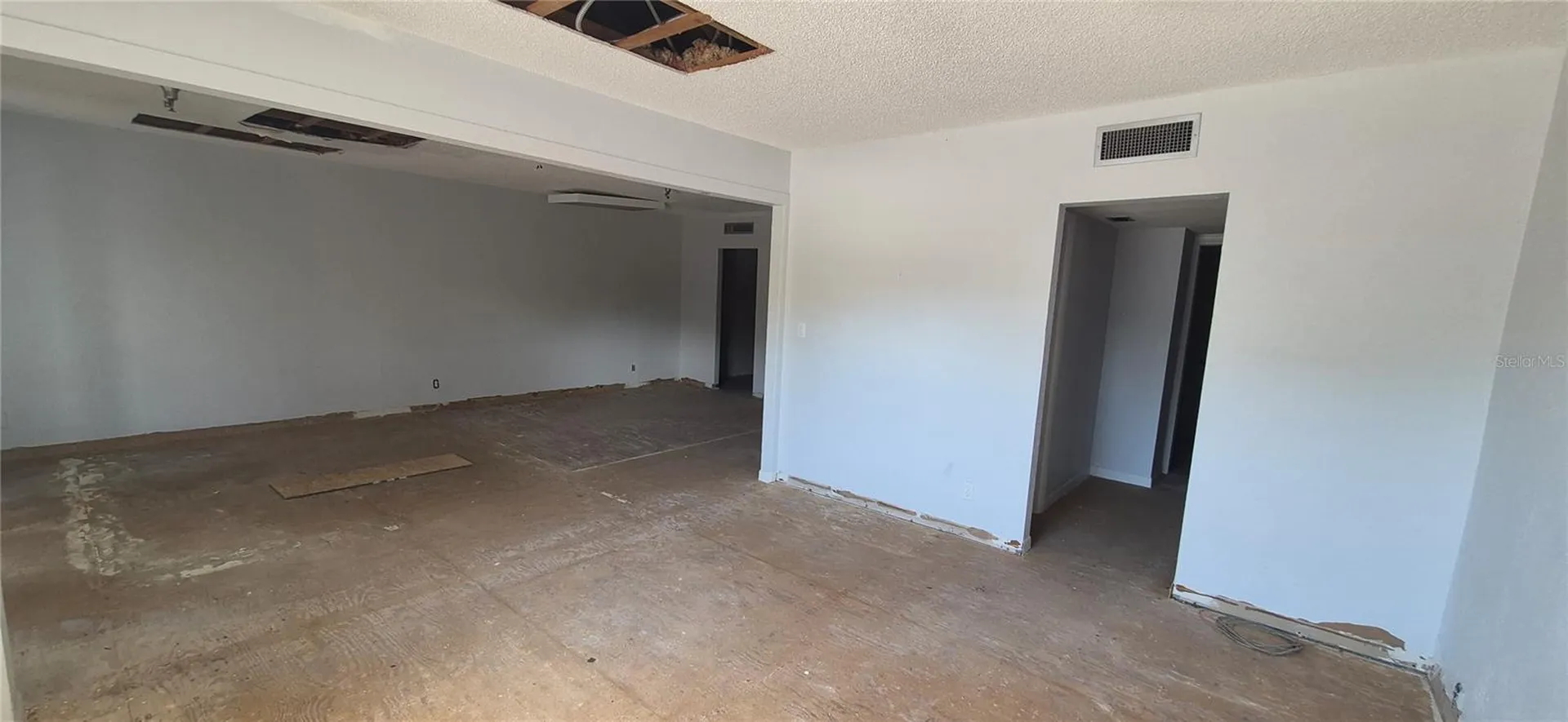 7789 131st Street N Seminole FL 33776