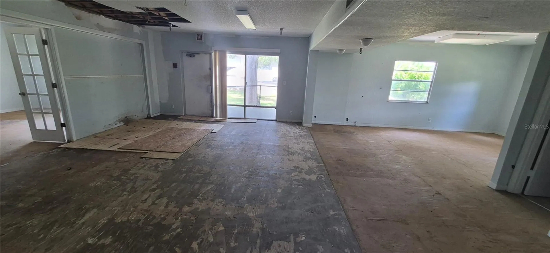 7789 131st Street N Seminole FL 33776