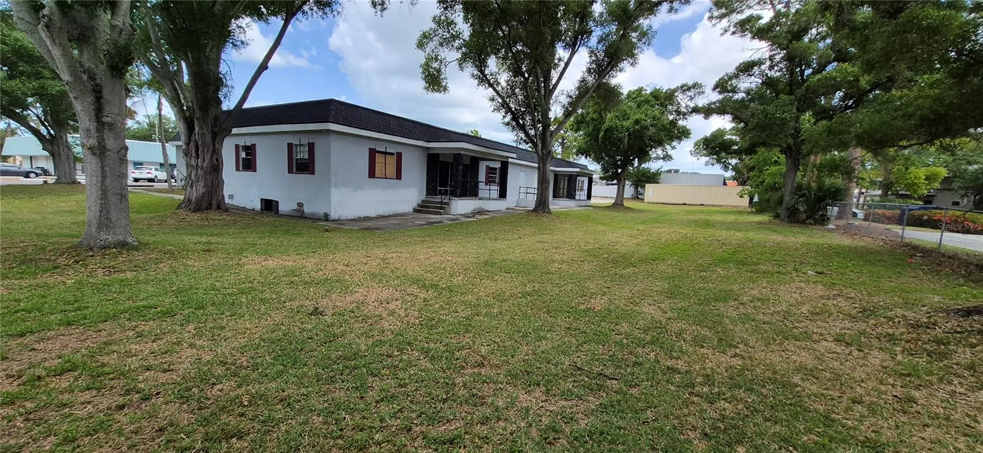 7789 131st Street N Seminole FL 33776