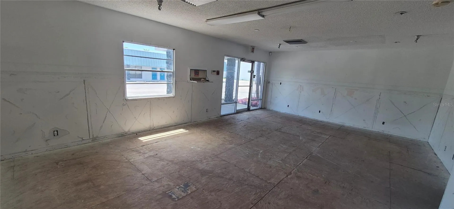 7789 131st Street N Seminole FL 33776