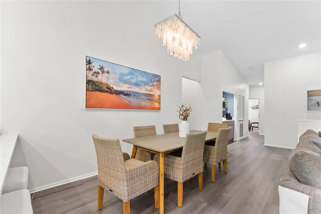 1714 Starling Drive Sarasota FL 34231