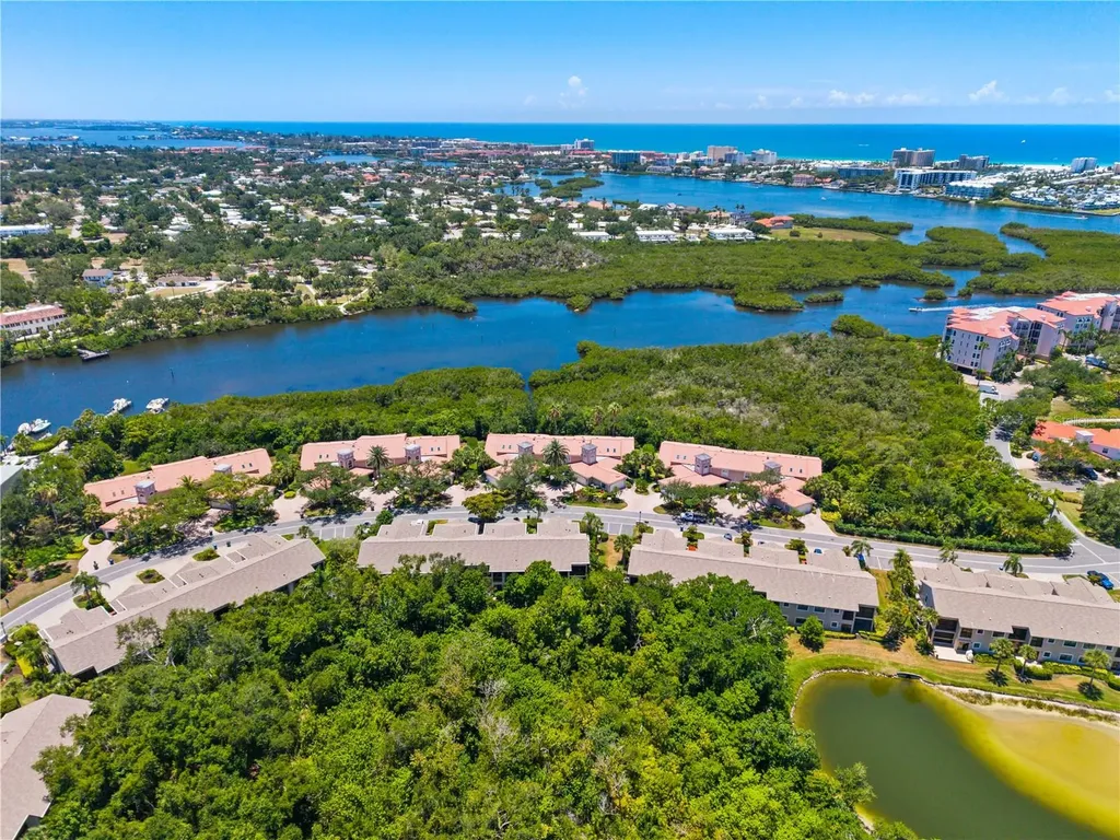 1714 Starling Drive Sarasota FL 34231