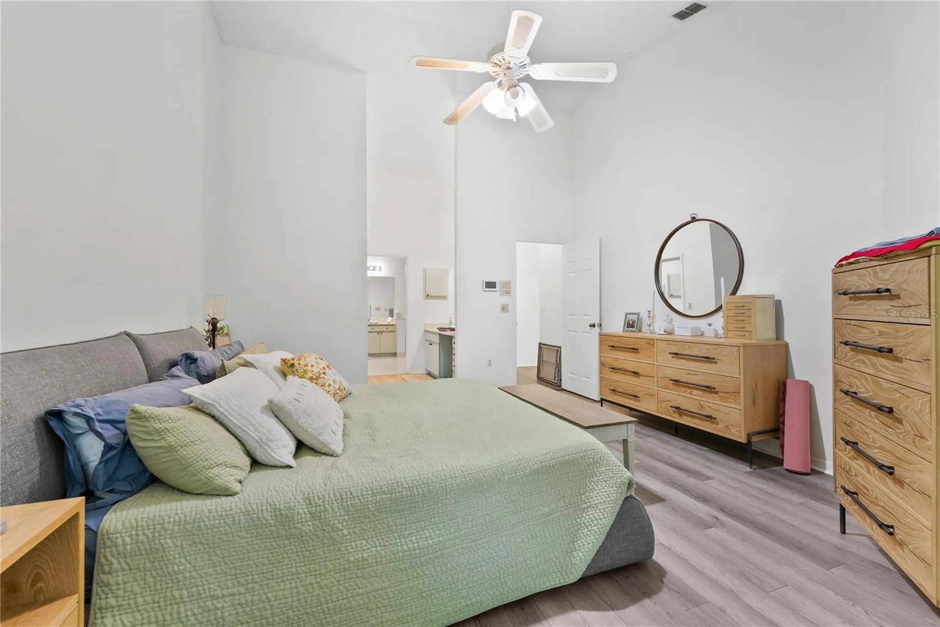 1714 Starling Drive Sarasota FL 34231