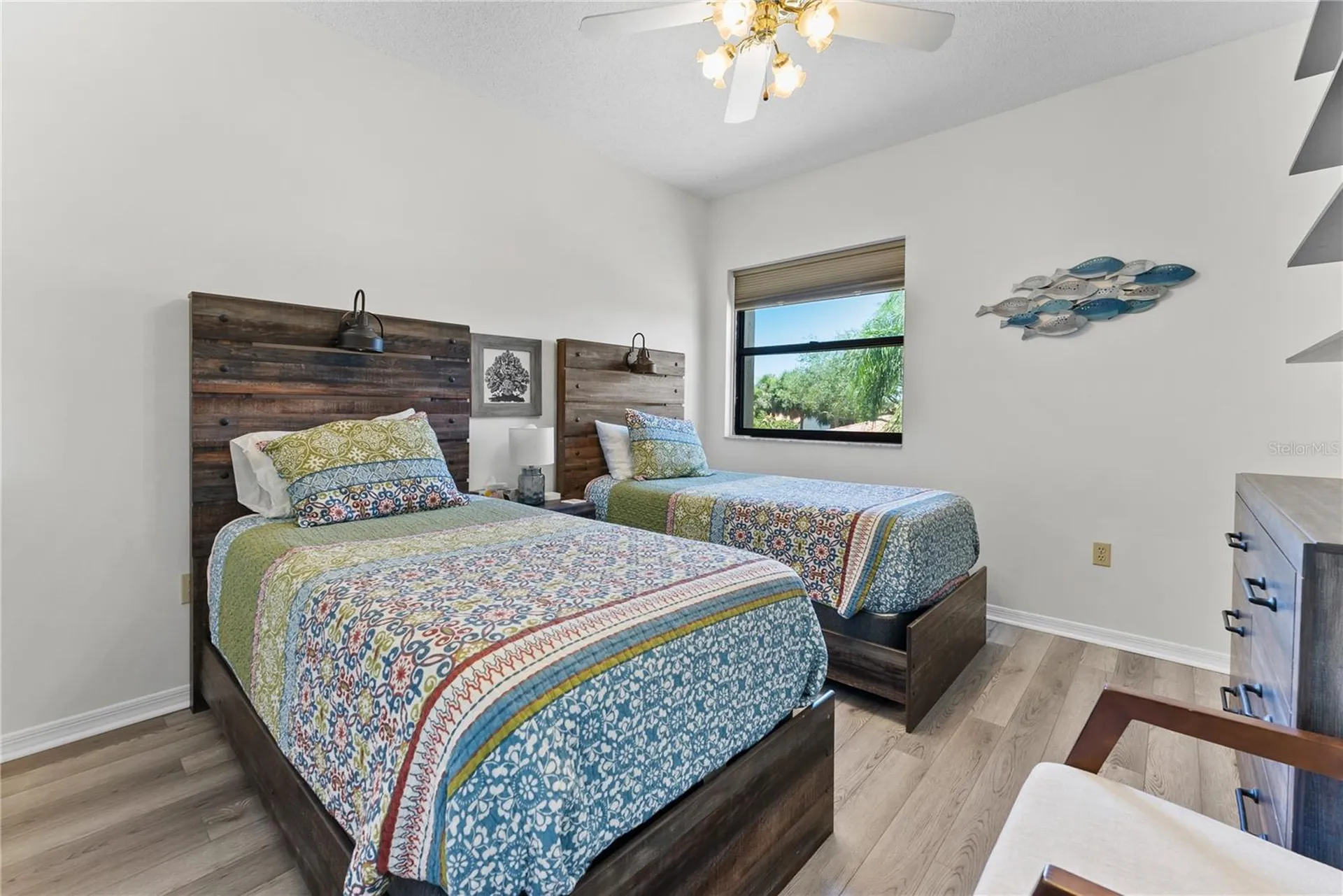 1714 Starling Drive Sarasota FL 34231