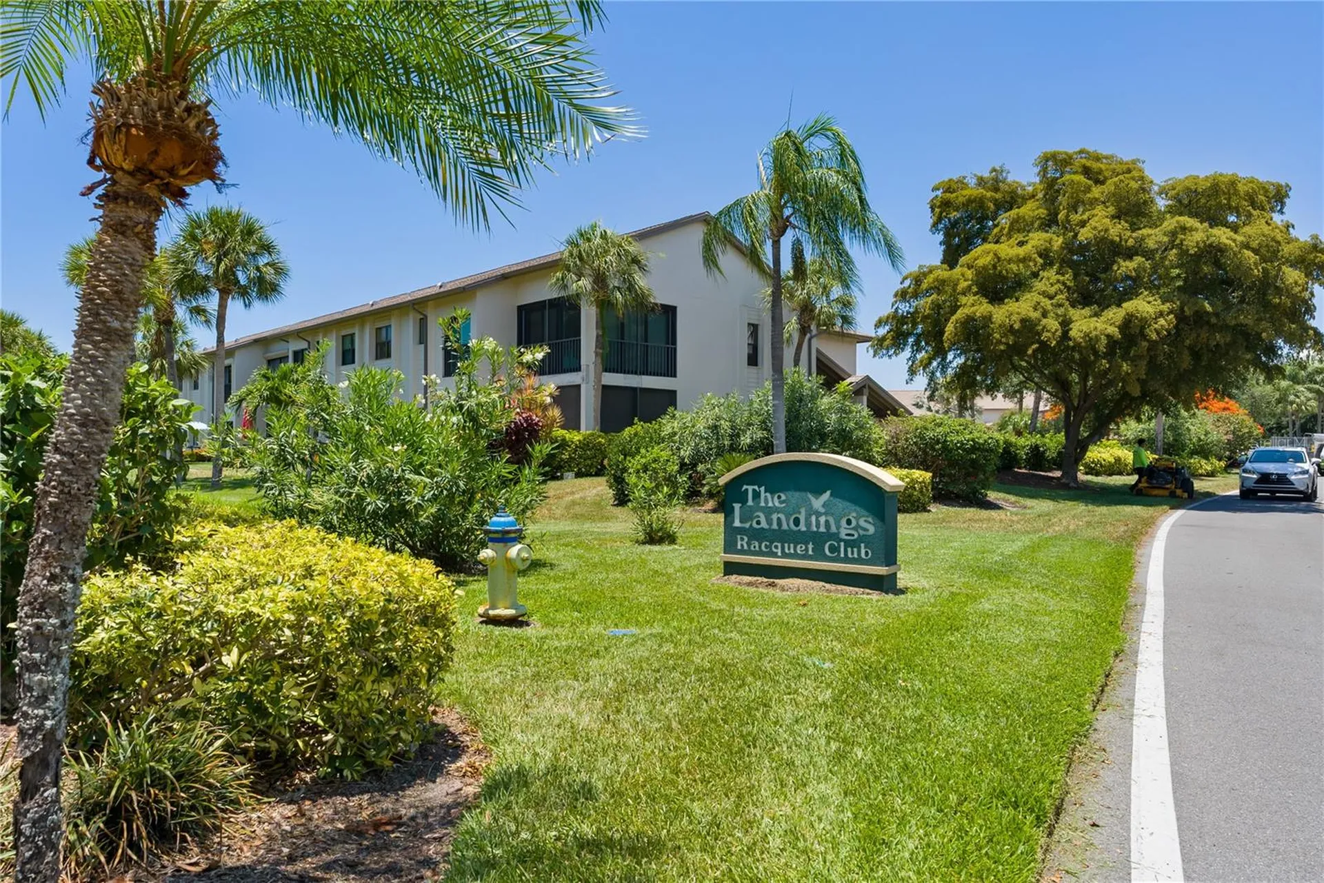1714 Starling Drive Sarasota FL 34231