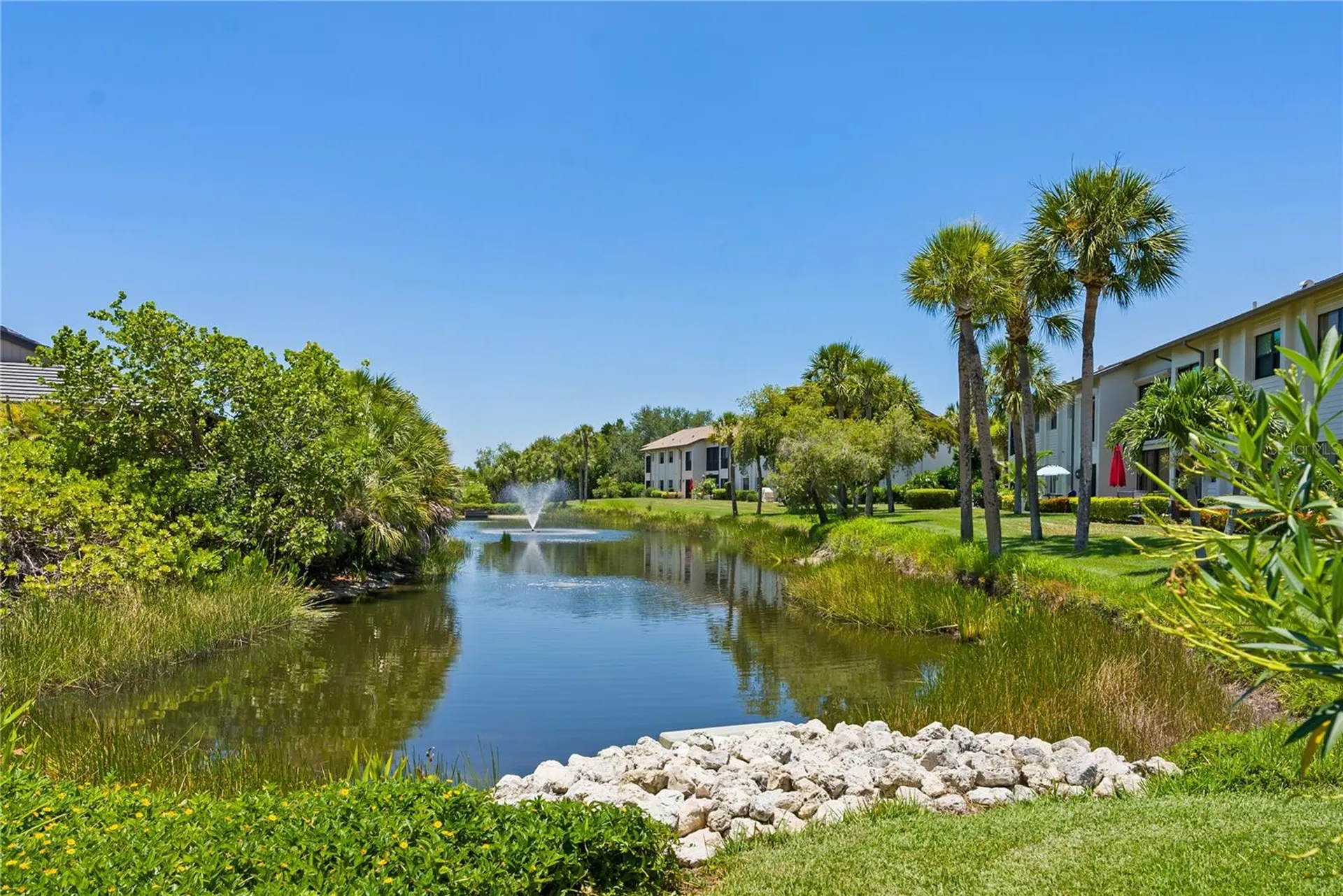 1714 Starling Drive Sarasota FL 34231