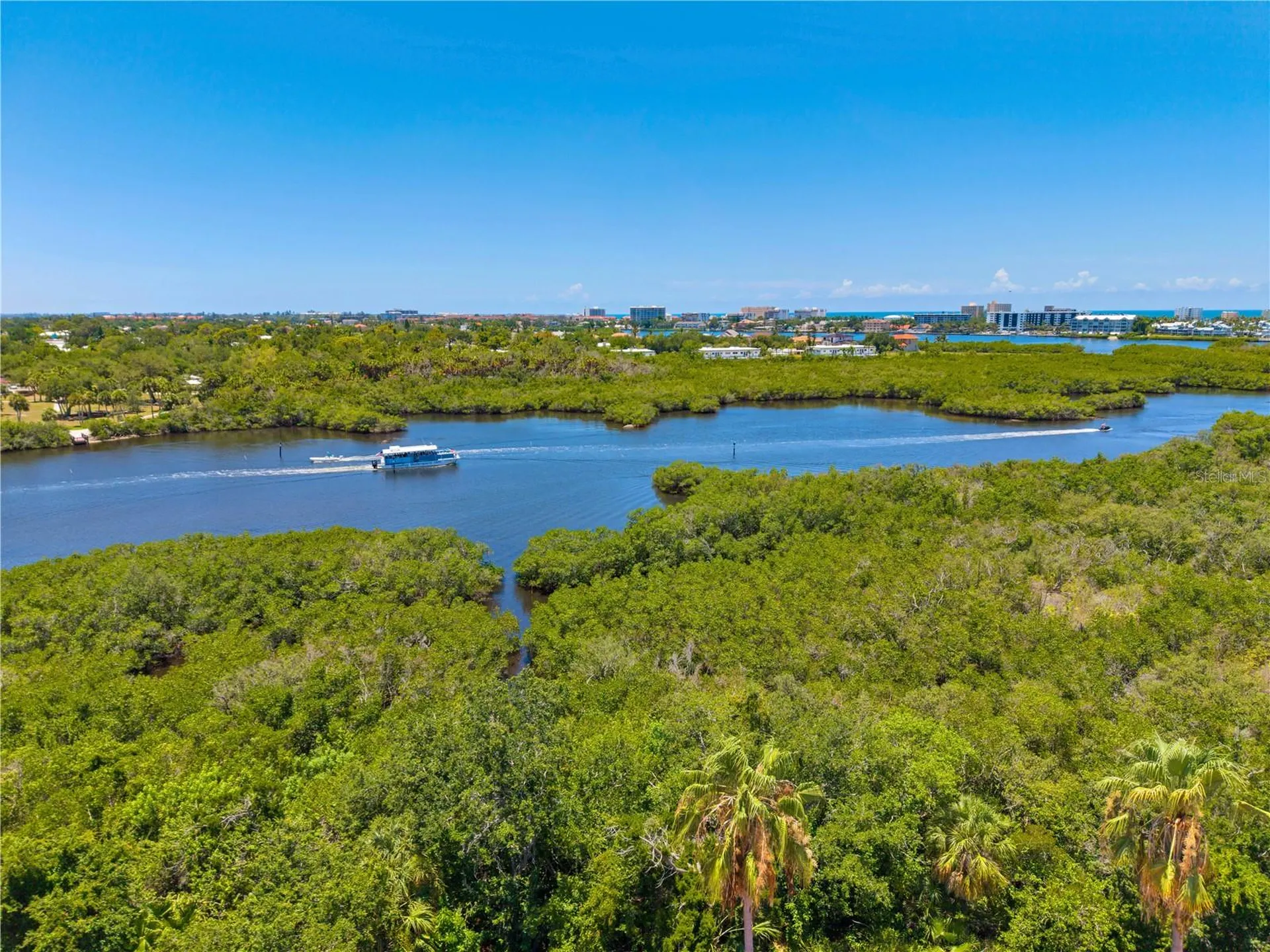 1714 Starling Drive Sarasota FL 34231