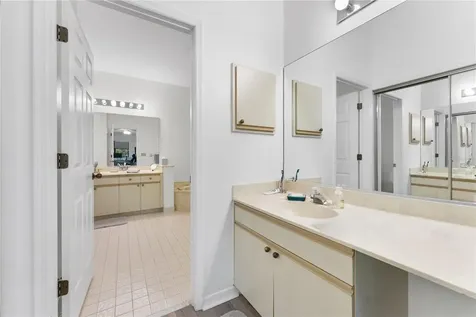 1714 Starling Drive Sarasota FL 34231