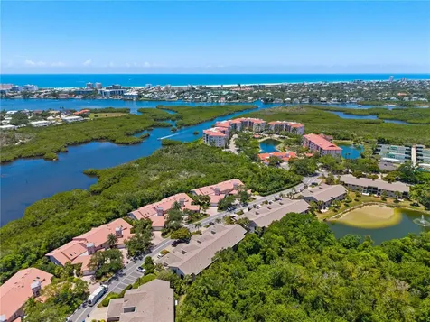 1714 Starling Drive Sarasota FL 34231