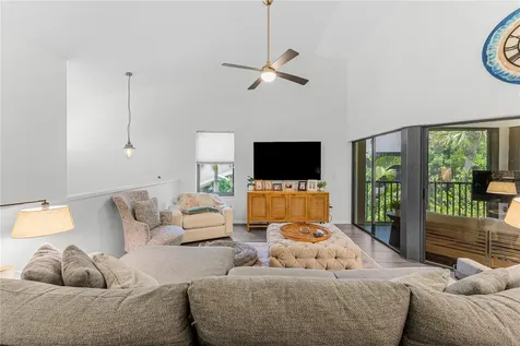 1714 Starling Drive Sarasota FL 34231