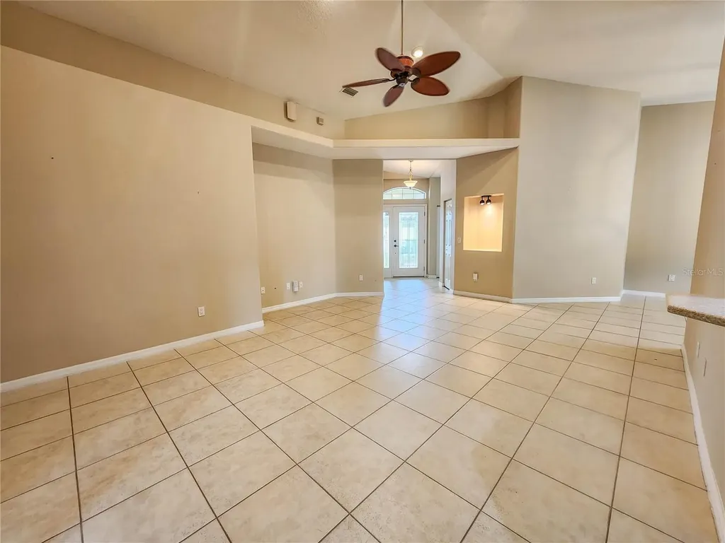 44 Crosstie Court Palm Coast FL 32137