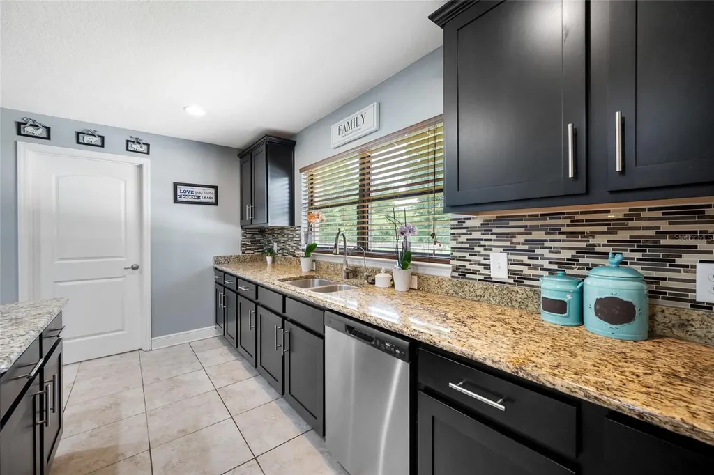 14311 Hill Country Lane Dade City FL 33525