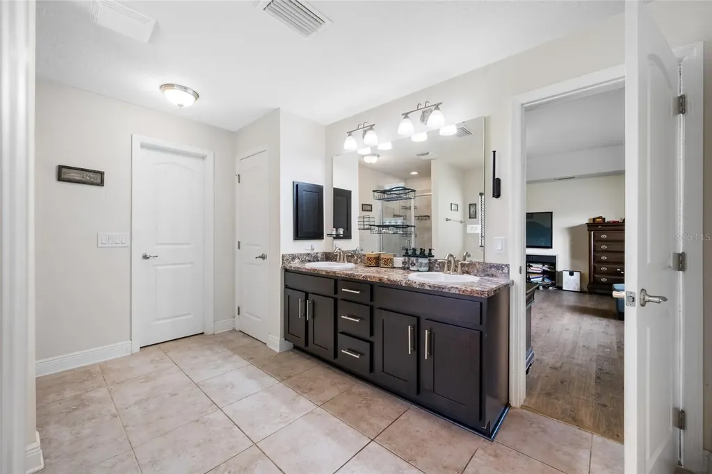 14311 Hill Country Lane Dade City FL 33525