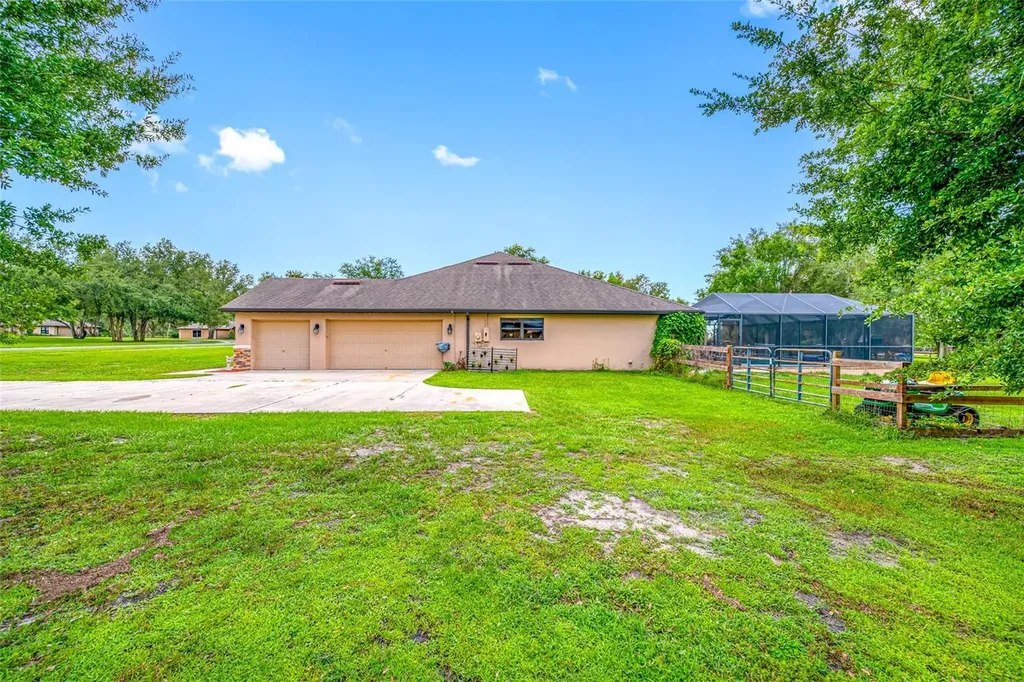 14311 Hill Country Lane Dade City FL 33525