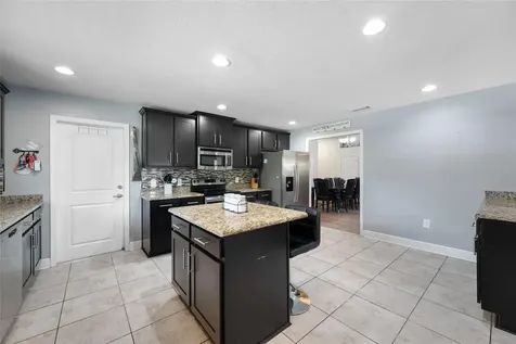 14311 Hill Country Lane Dade City FL 33525