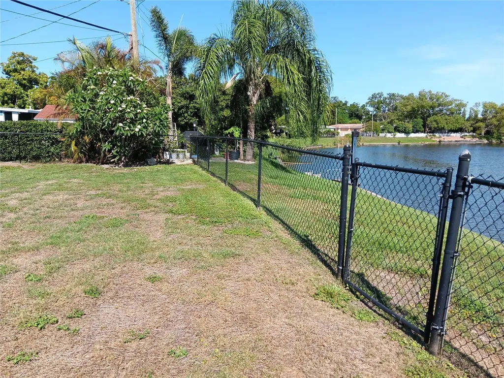 4864 Lake Charles Drive N Kenneth City FL 33709