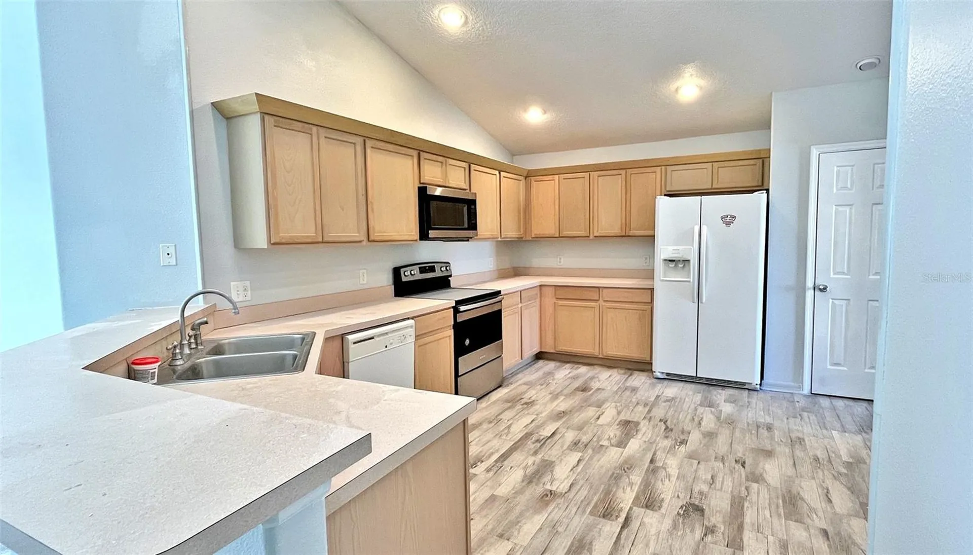 337 Silver Palms Circle Davenport FL 33837