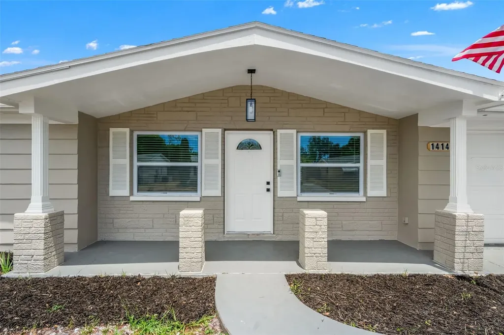 1414 Russel Lane Holiday FL 34691
