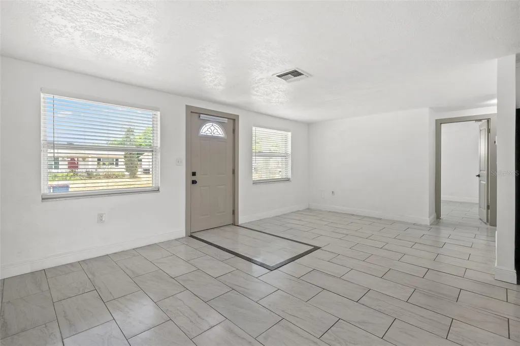 1414 Russel Lane Holiday FL 34691