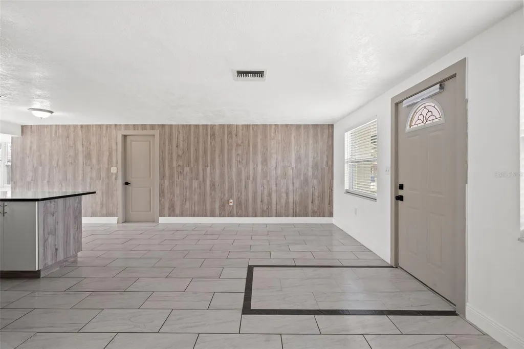 1414 Russel Lane Holiday FL 34691