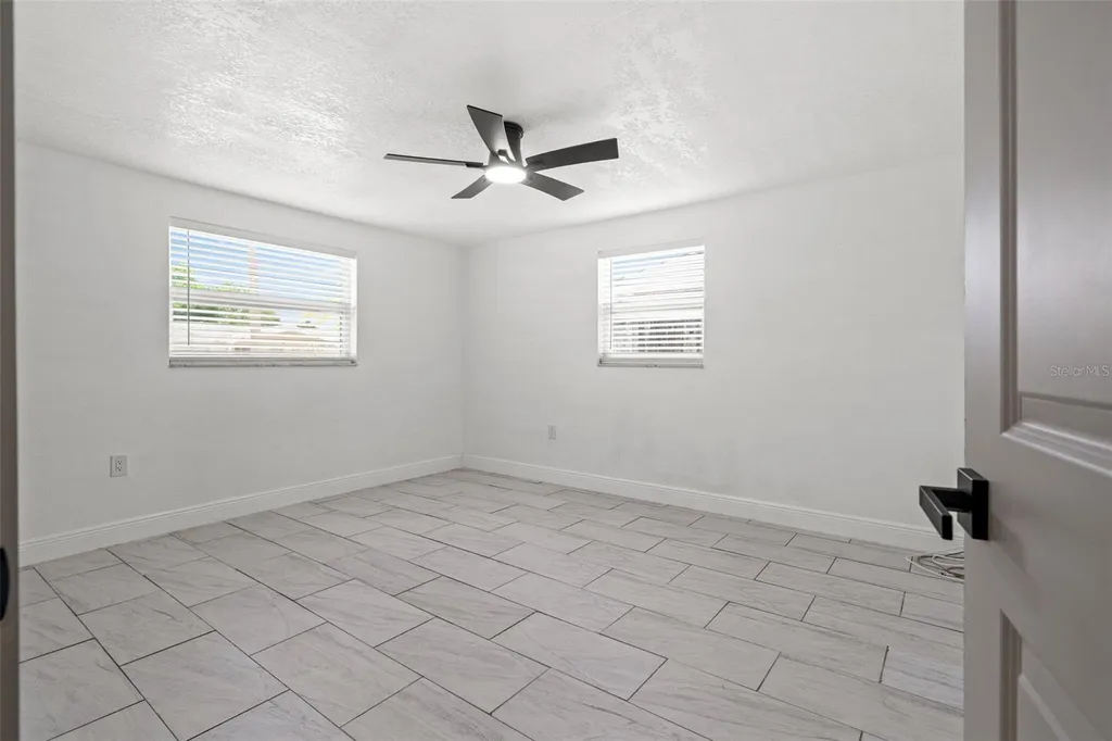 1414 Russel Lane Holiday FL 34691