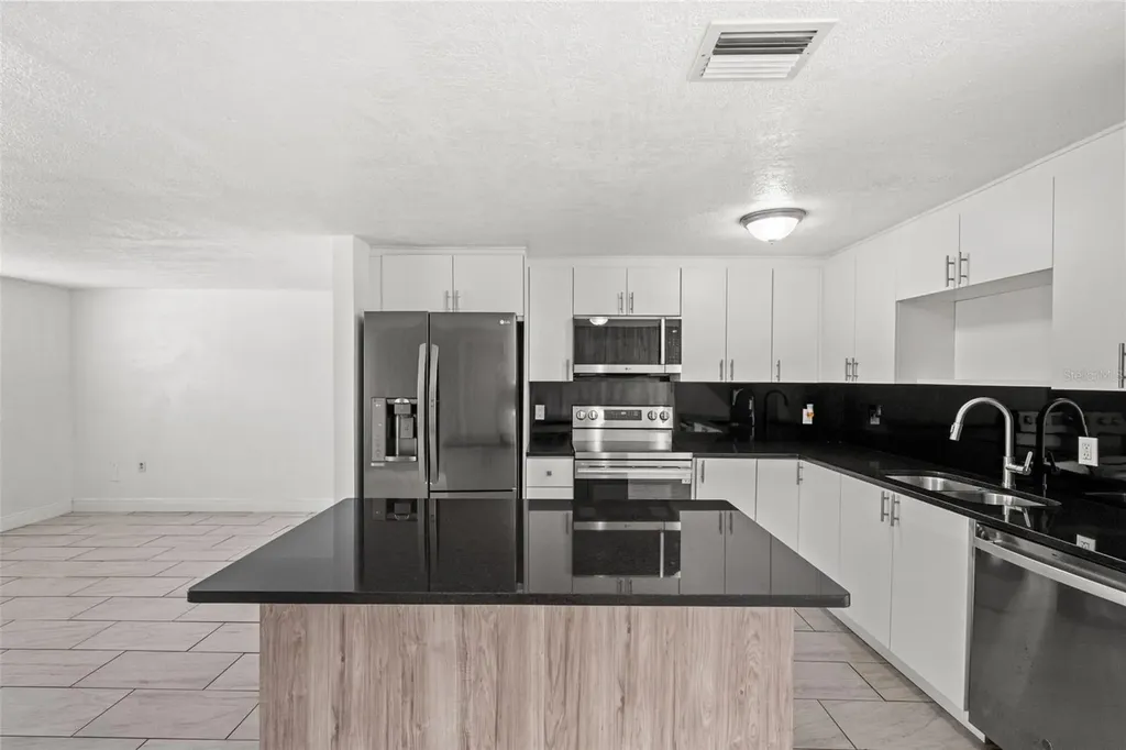 1414 Russel Lane Holiday FL 34691