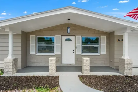 1414 Russel Lane Holiday FL 34691