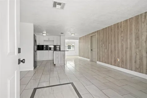 1414 Russel Lane Holiday FL 34691
