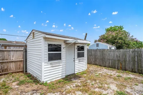 1414 Russel Lane Holiday FL 34691