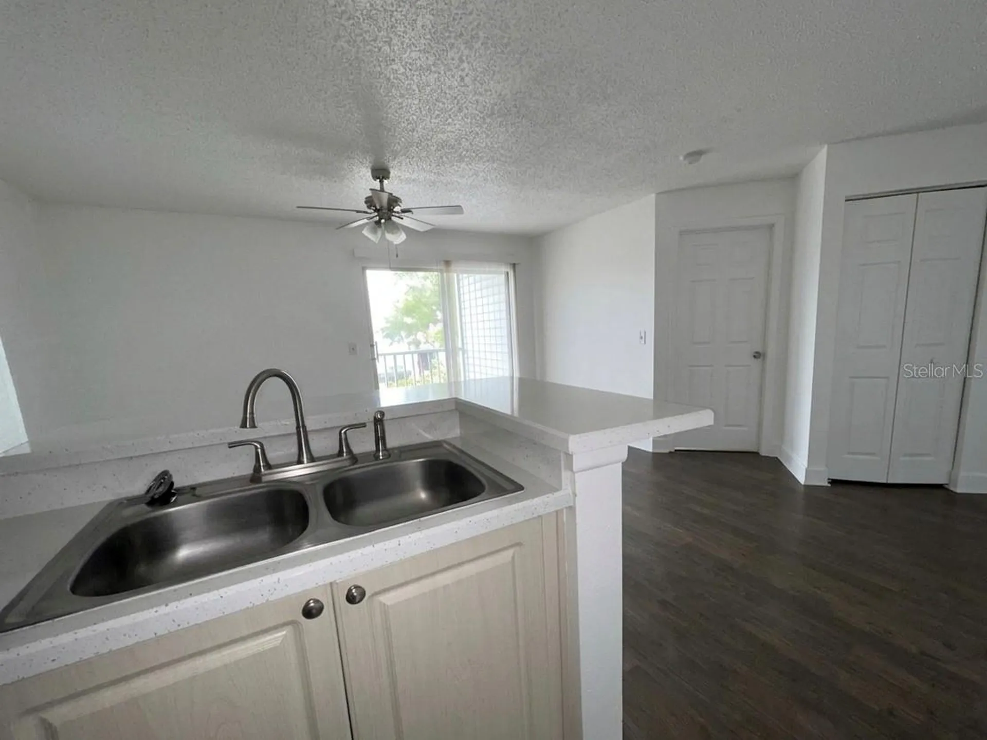 1218 Bermuda Lakes Lane Kissimmee FL 34741