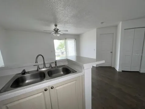 1218 Bermuda Lakes Lane Kissimmee FL 34741