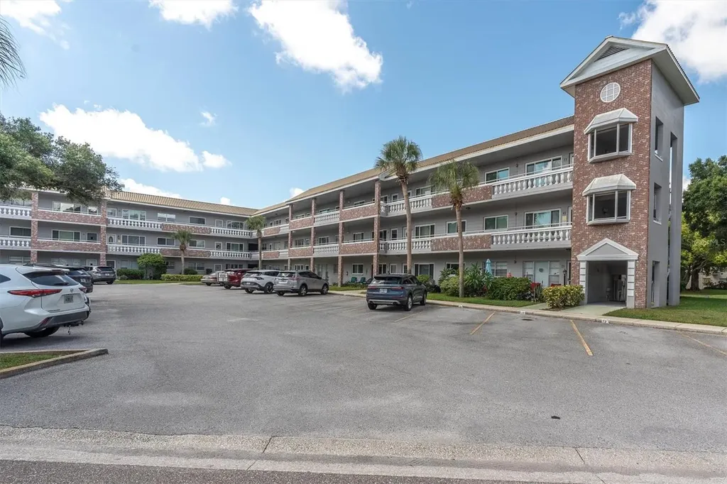 2461 Rhodesian Drive Clearwater FL 33763