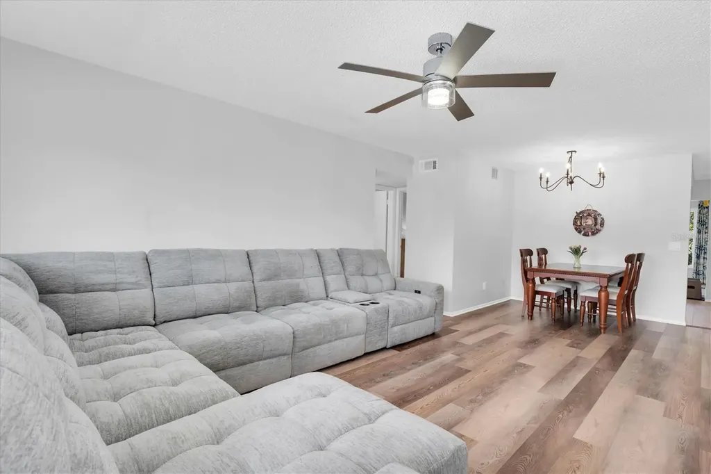 2461 Rhodesian Drive Clearwater FL 33763