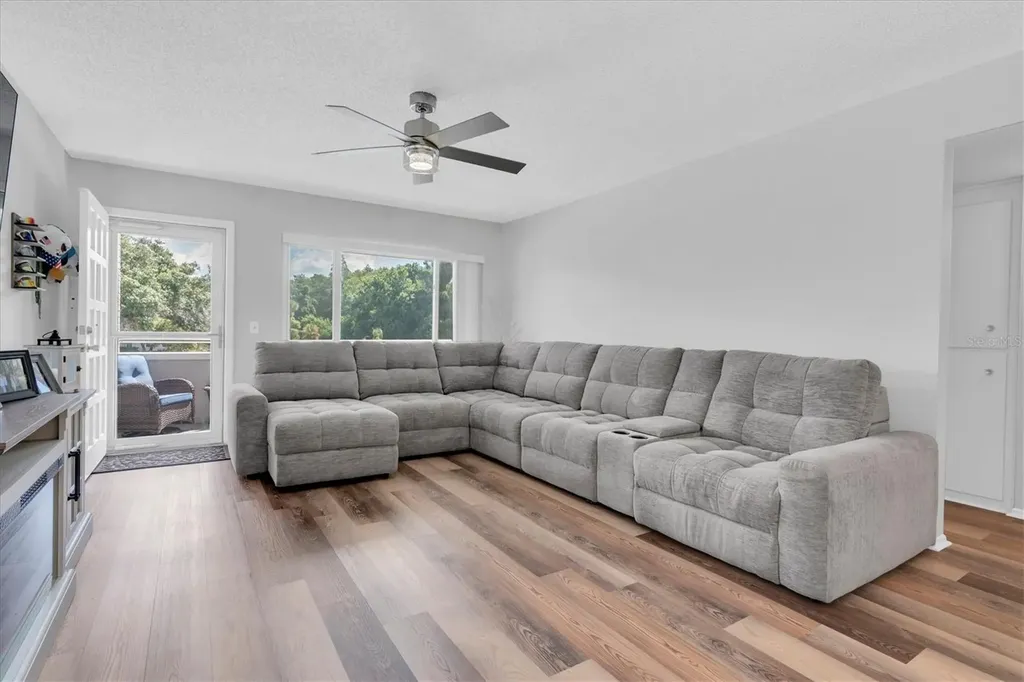 2461 Rhodesian Drive Clearwater FL 33763