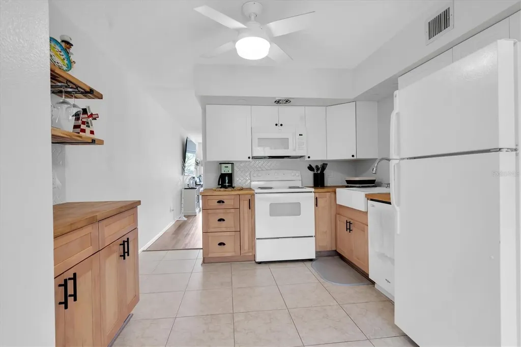 2461 Rhodesian Drive Clearwater FL 33763