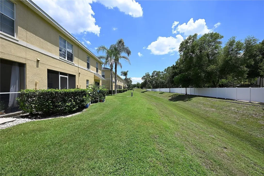 5360 River Rock Road Lakeland FL 33809