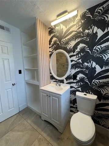 821 S Solandra Drive Orlando FL 32807
